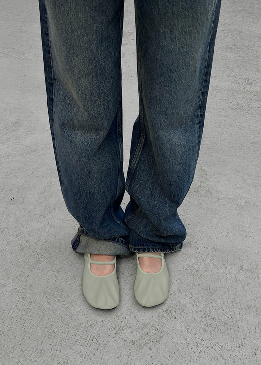 Naira Barefoot Green Leather Ballet Flats-image